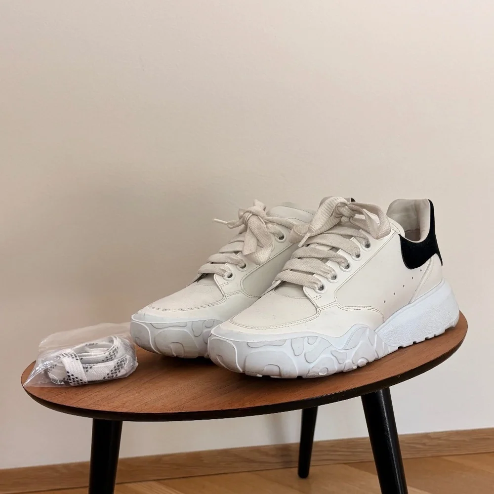 Alexander McQueen White Leather Sneakers with Black Heel Tab
